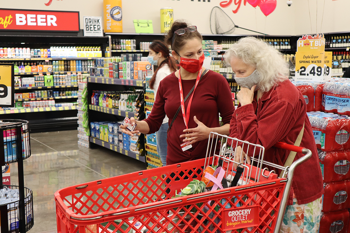 Grocery Outlet Bargain Market opens new store in Tillamook