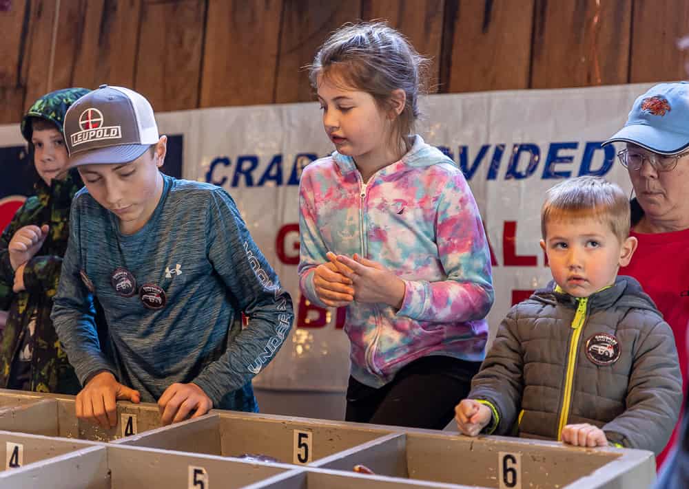 2023 Garibaldi Crab Races Day 1 Video & Photos March 11